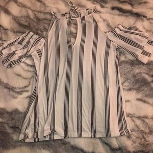 American Eagle soft&sexy top
